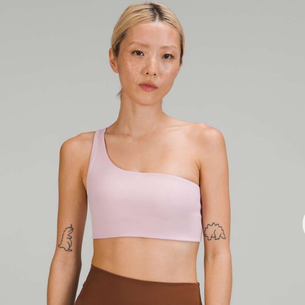 LULULEMON Ribbed Nulu Asymmetrical Yoga Bra PINK PEONY NWOT! Sz 8